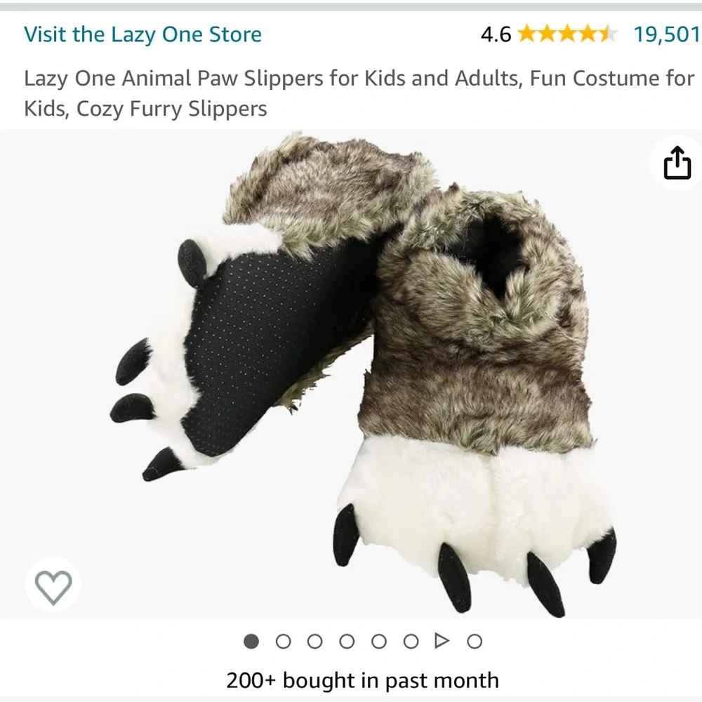 Kids wolf slippers kids size 9-11